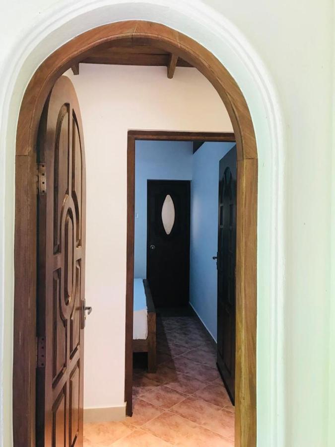 Langama Thena - ළඟම තැන Hotel Анурадхапура Екстериор снимка