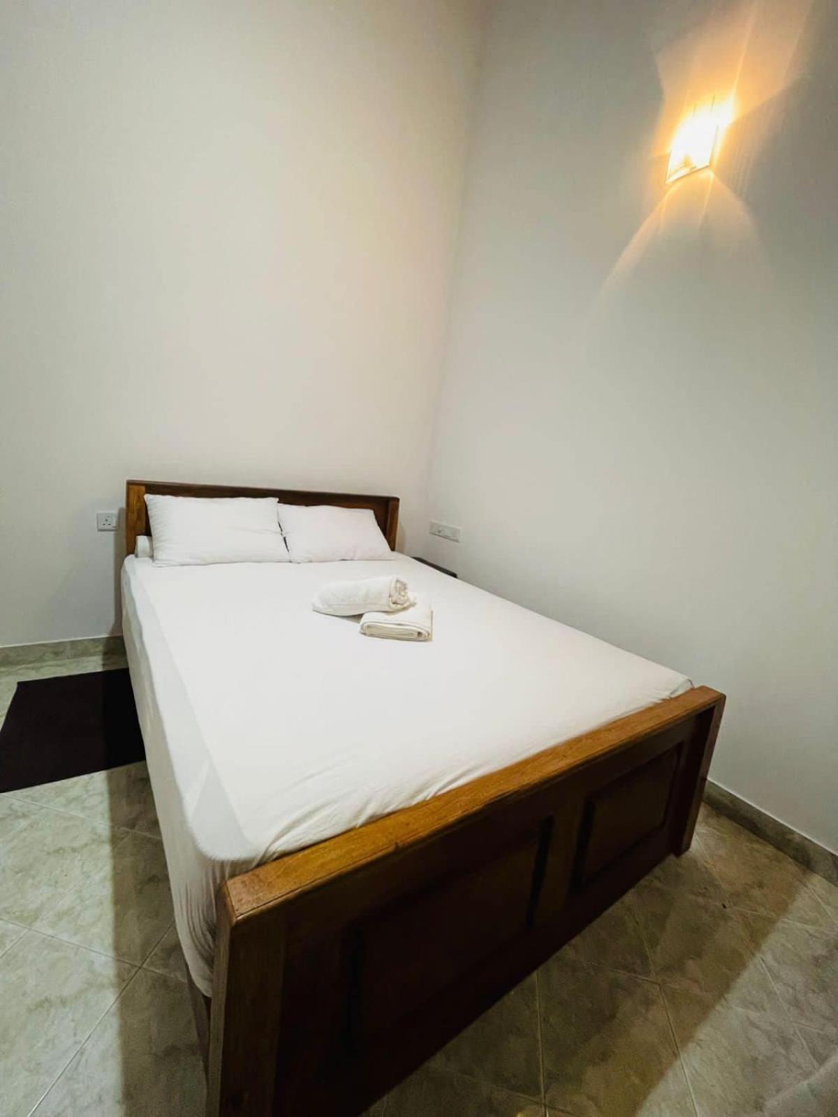 Langama Thena - ළඟම තැන Hotel Анурадхапура Екстериор снимка